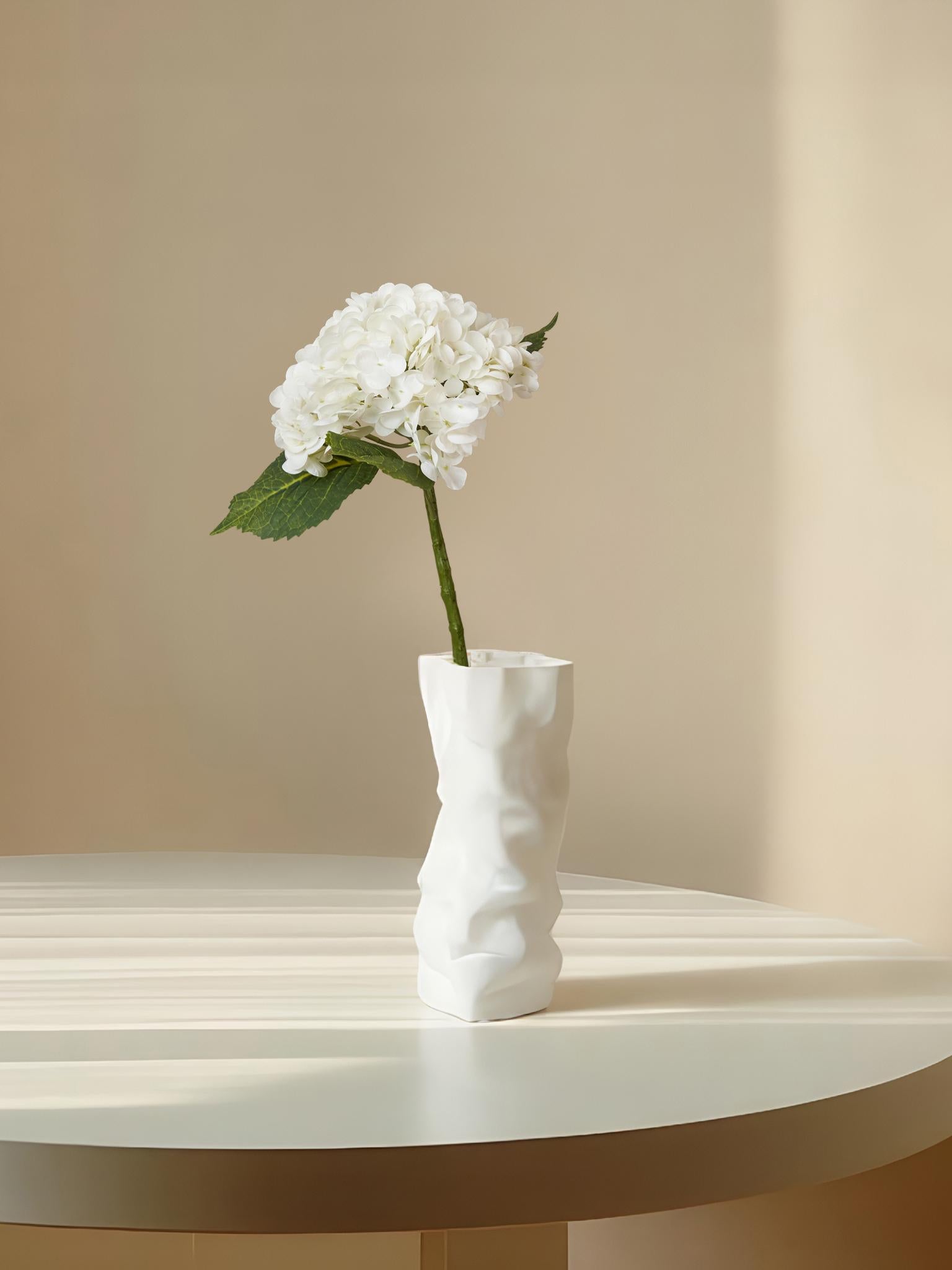 Hortensia Amaranton de 21" con tacto real - Blanca