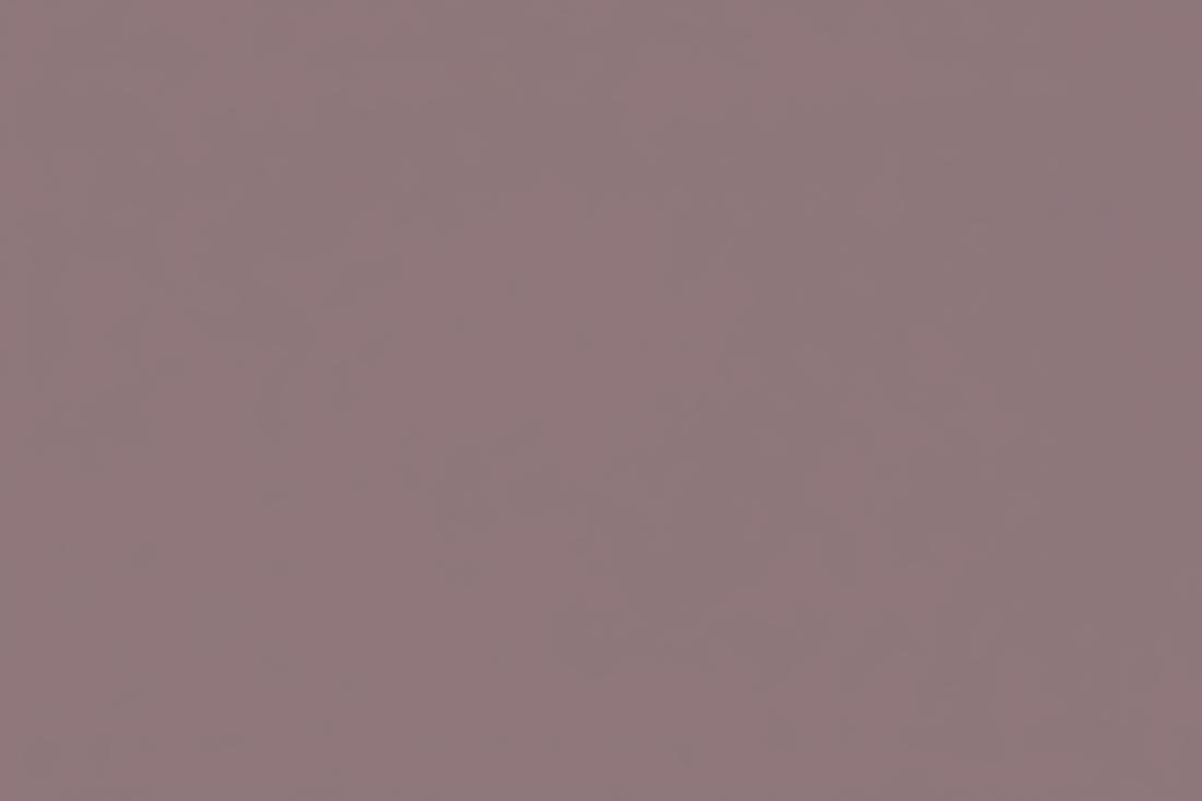 生成一张3:4纵向的，颜色为84667B的纯色图