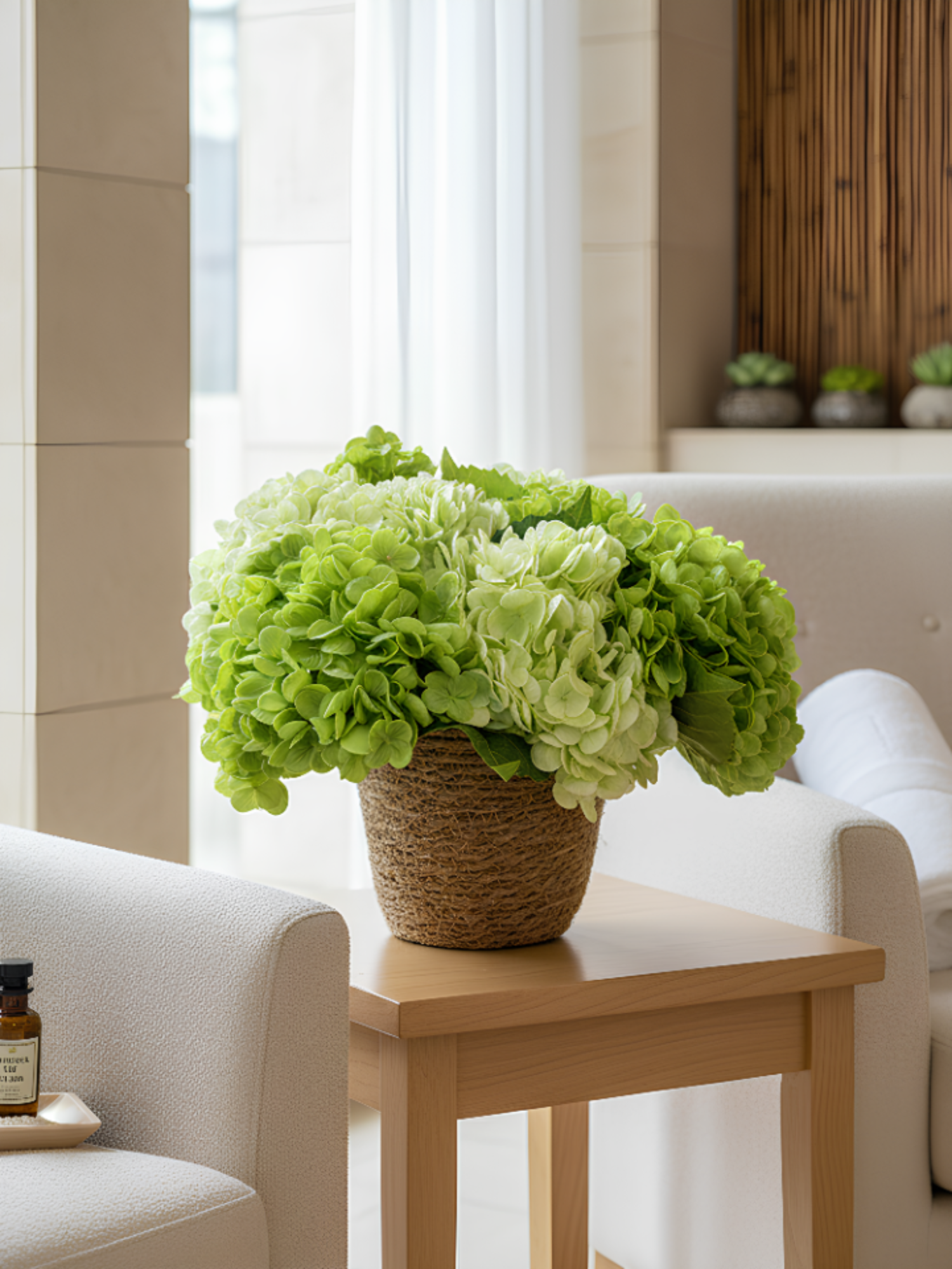 Arreglo de hortensias Amaranton Garden Breeze